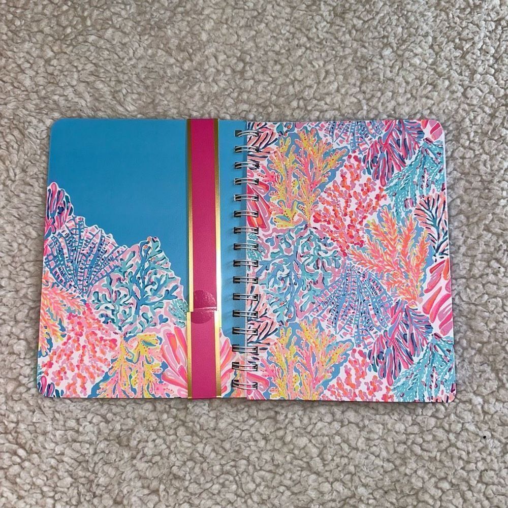 Lilly Pulitzer Mini Notebook Splashdance Pattern NWT - Picture 3 of 9
